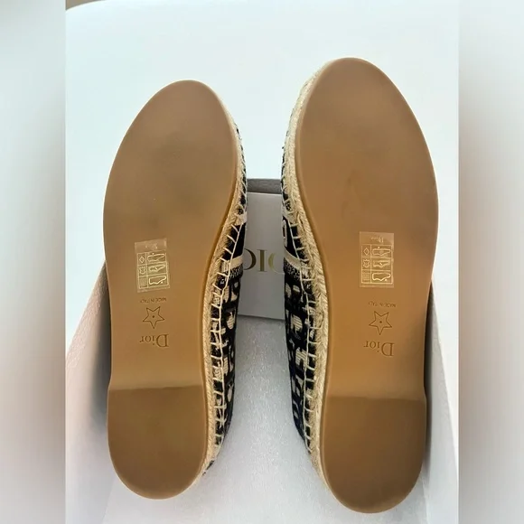 Dior Logo Espadrilles in deep blue. - Picture 4 of 9